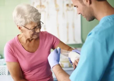 Why Employers Should Let Their Employees Take Occupational First Aid Course