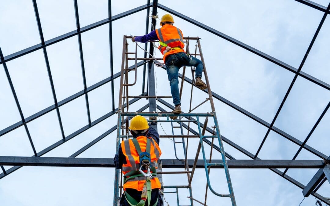 Guide to Working at Heights & Confined Spaces Training in Brisbane